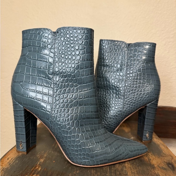 Sam Edelman Raelle Teal Crocodile-Embossed Ankle Boots - Picture 2 of 7